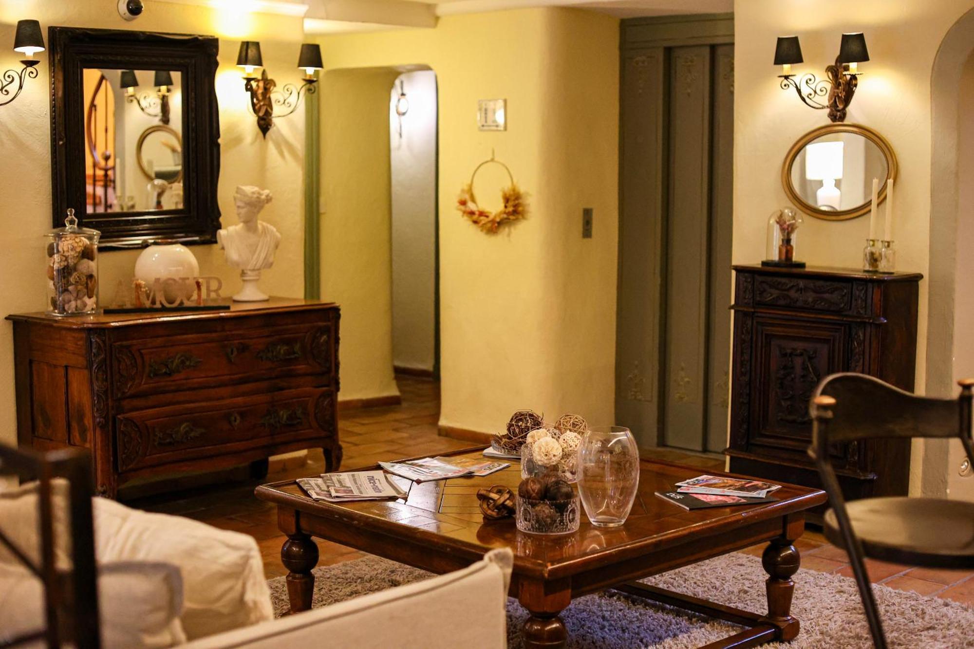 Hotel La Villa Sainte Valerie Adults Only ฌวง-เลส์-แป็งส์ ภายนอก รูปภาพ