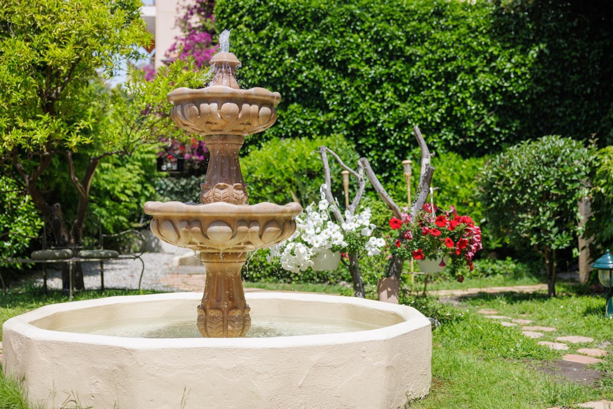 Hotel La Villa Sainte Valerie Adults Only ฌวง-เลส์-แป็งส์ ภายนอก รูปภาพ